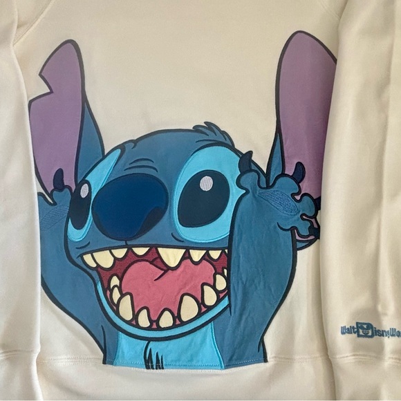 AUTHENTIC DISNEY WORLD STITCH CREWNECK -RARE - Picture 2 of 2